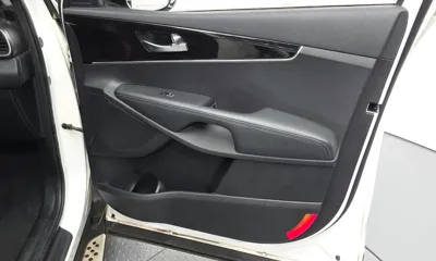 Kia Sorento 2018, 138713 км, за 19535.06 USD - фото 24