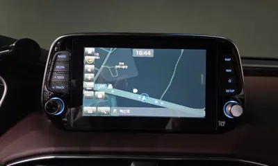 Hyundai Santafe 2019, 57391 км, за 15885.52 USD - фото 27