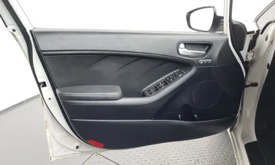 Kia K3 2016, 78962 км, за 5883.13 USD - фото 24