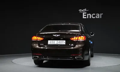 Genesis G80 2018, 68207 км, за 12421.54 USD