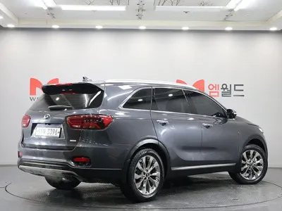 Kia Sorento 2019, 44025 км, за 14873.09 USD