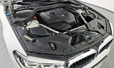 BMW 5-Series 2018, 81569 км, за 16187.64 USD - фото 6