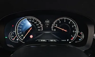 BMW 5-Series 2018, 81569 км, за 16187.64 USD - фото 8