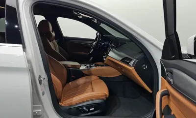 BMW 5-Series 2018, 81569 км, за 16187.64 USD - фото 11