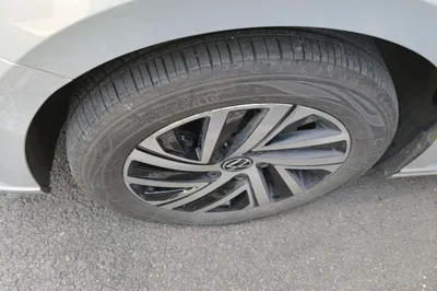 Volkswagen Lavida 2023, 54900 км, за 11426 USD - фото 8
