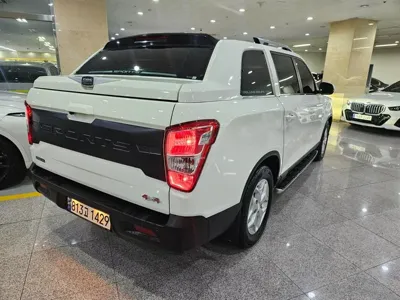 KG_Mobility_Ssangyong Rexton 2023, 28947 км, за 13784.95 USD