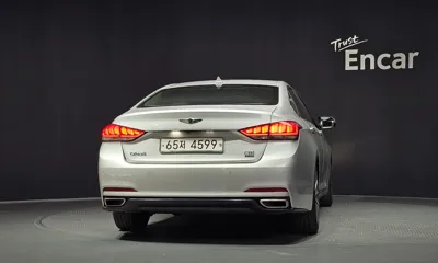 Hyundai Genesis 2015, 142776 км, за 4791.91 USD
