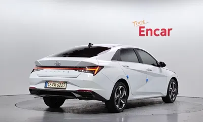 Hyundai Avante 2021, 46910 км, за 12865.96 USD