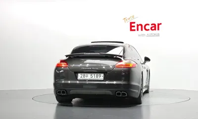 Porsche Panamera 2010, 123494 км, за 16887.4 USD