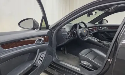 Porsche Panamera 2010, 123494 км, за 16887.4 USD - фото 10