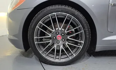 Jaguar XF 2011, 127255 км, за 5185.77 USD