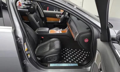 Jaguar XF 2011, 127255 км, за 5185.77 USD - фото 12