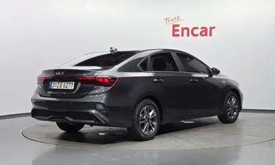 Kia K3 2023, 29601 км, за 11152.68 USD