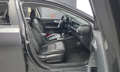 Kia K3 2023, 29601 км, за 11152.68 USD - фото 26