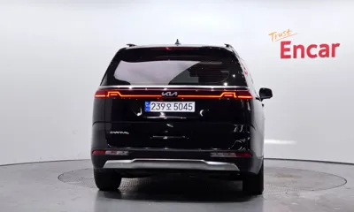 Kia Canival 2023, 110644 км, за 17120.58 USD