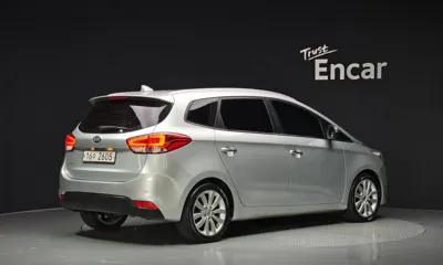 Kia Carens 2014, 168130 км, за 2973.51 USD