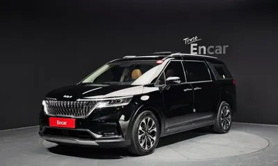 Kia Canival · 2023 год