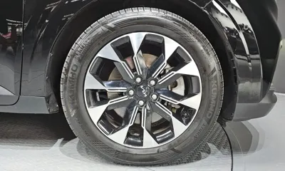 Kia Canival 2023, 52344 км, за 21747.77 USD