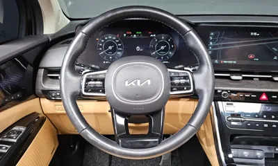 Kia Canival 2023, 52344 км, за 21747.77 USD - фото 13