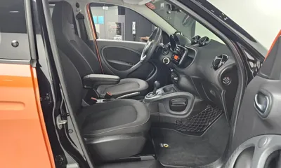 Smart Forfour 2016, 36806 км, за 9844.73 USD - фото 11