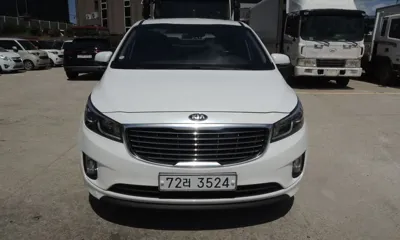 Kia Canival 2015, 327374 км, за 2930.26 USD