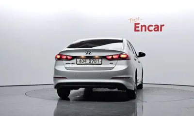 Hyundai Avante 2016, 180326 км, за 3934.58 USD