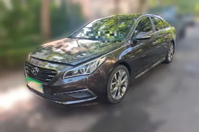 Hyundai Sonata · 2015 год