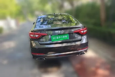 Hyundai Sonata 2015, 167300 км, за 4800 USD