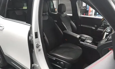 Mercedes-Benz GLB-Class 2022, 8359 км, за 26357.59 USD - фото 10