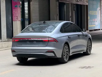 Lincoln Z 2025, 22000 км, за 22041.95 USD