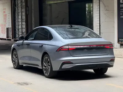 Lincoln Z 2025, 22000 км, за 22041.95 USD - фото 6