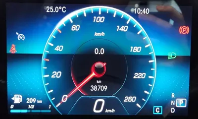 Mercedes-Benz A-Class 2020, 38709 км, за 14325.71 USD - фото 8