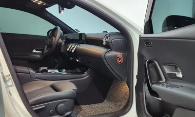 Mercedes-Benz A-Class 2020, 38709 км, за 14325.71 USD - фото 12