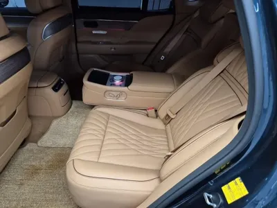 Genesis G90 · 2022 год