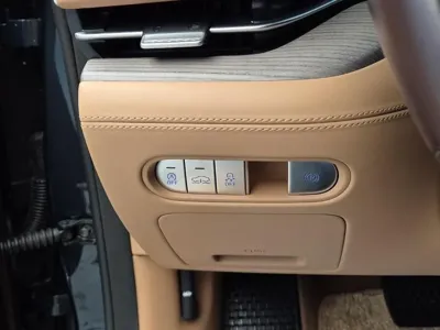 Genesis G90 2022, 77575 км, за 44202.17 USD - фото 8
