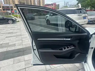 Nissan Teana 2024, 26000 км, за 15176.28 USD - фото 14