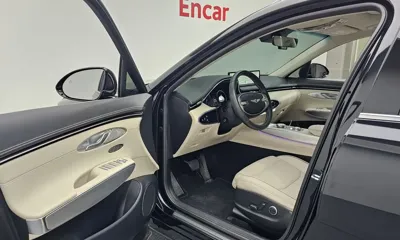 Genesis GV70 2023, 80649 км, за 22121.57 USD - фото 10