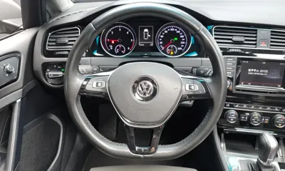 Volkswagen Golf 2015, 114335 км, за 6170.41 USD - фото 12