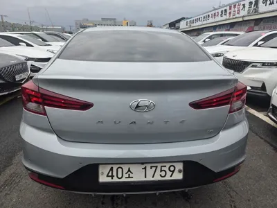Hyundai Avante 2020, 74939 км, за 7735.81 USD