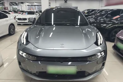 Zeekr 001 2022, 62900 км, за 26618 USD