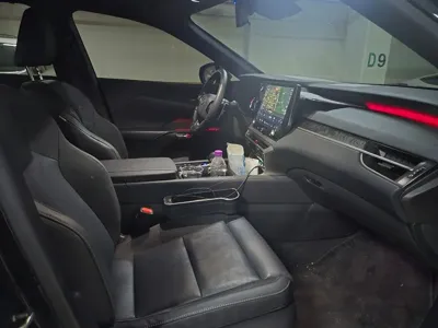 Lexus RX 2023, 53000 км, за 47695.94 USD - фото 7