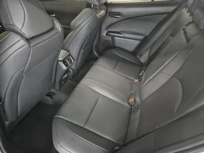 Lexus UX 2025, 8694 км, за 32711.5 USD - фото 11