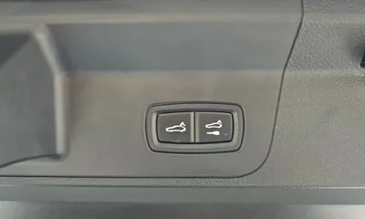 Porsche Panamera 2022, 43490 км, за 64921.51 USD - фото 20