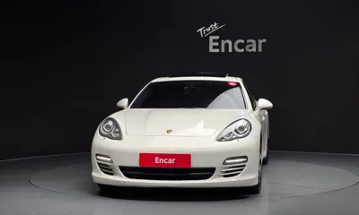 Porsche Panamera 2012, 98655 км, за 12221.28 USD