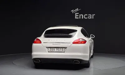 Porsche Panamera 2012, 98655 км, за 12221.28 USD