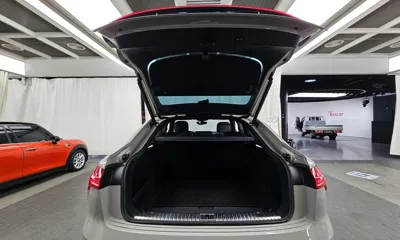 Audi e-tron 2022, 55091 км, за 35808.06 USD - фото 20