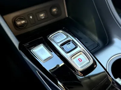 Hyundai Sonata 2022, 32092 км, за 16156.36 USD - фото 9