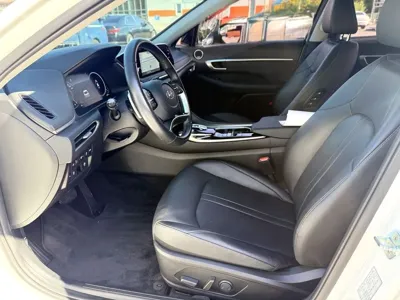 Hyundai Sonata 2022, 32092 км, за 16156.36 USD - фото 11