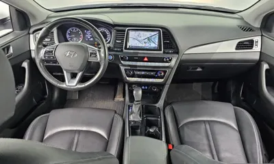 Hyundai Sonata 2018, 137868 км, за 5642.4 USD - фото 7