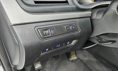 Hyundai Sonata 2018, 137868 км, за 5642.4 USD - фото 19